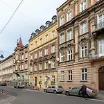 Radziwillowska Apartment Cracow Planty By Noclegi Renters