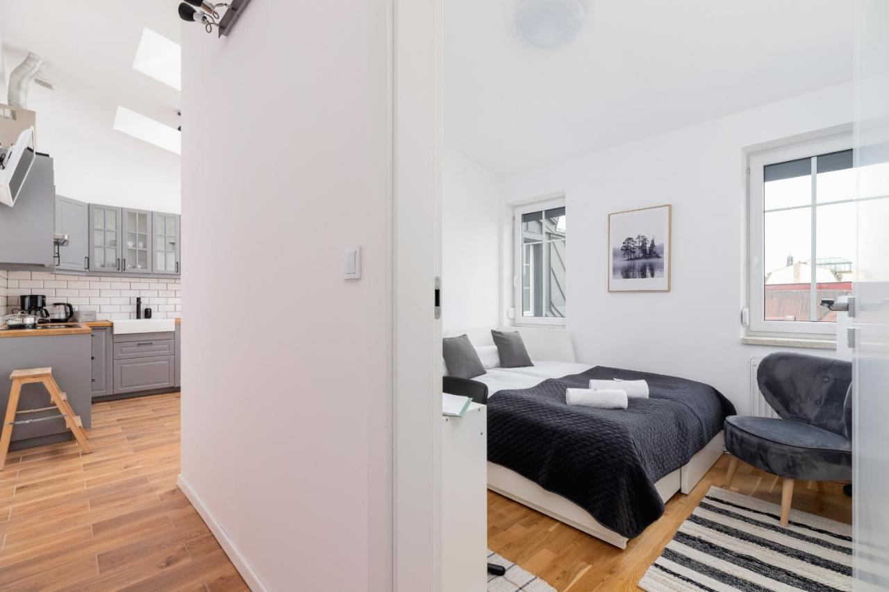 Radziwillowska Cracow Planty By Renters Apartment