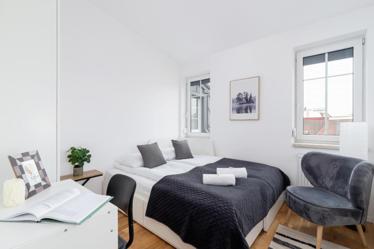 Radziwillowska Cracow Planty By Renters Apartment